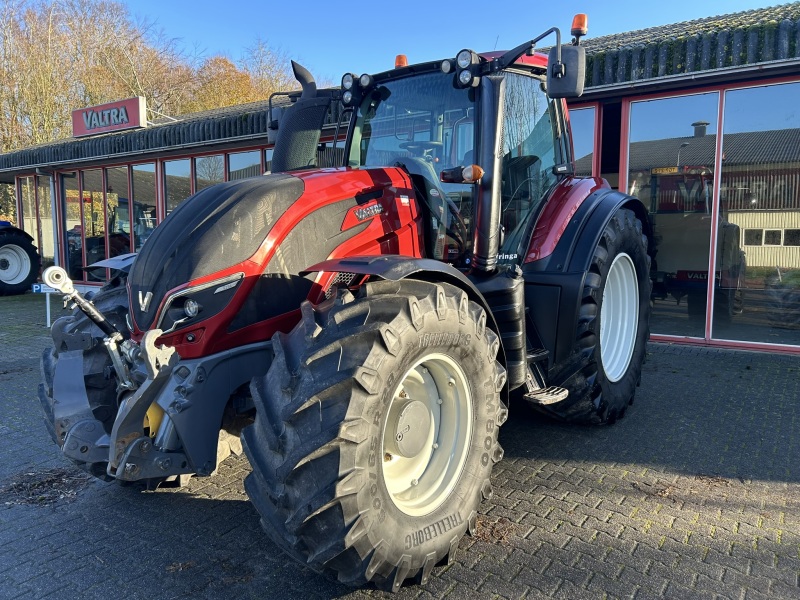 Valtra T234  Active, afbeelding 1