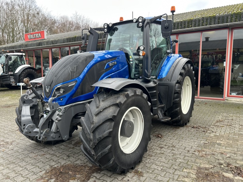 Valtra T214 Versu, afbeelding 1