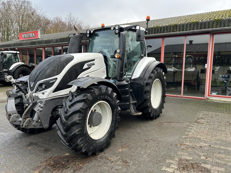 Valtra T154 Active, afbeelding 1