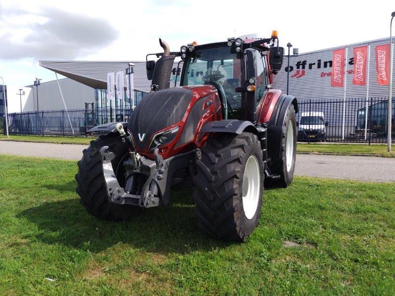 Valtra T214 Direct, afbeelding 1